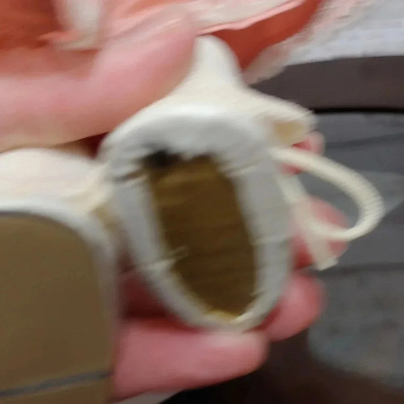 Porcelain doll - Picture 5 of 5